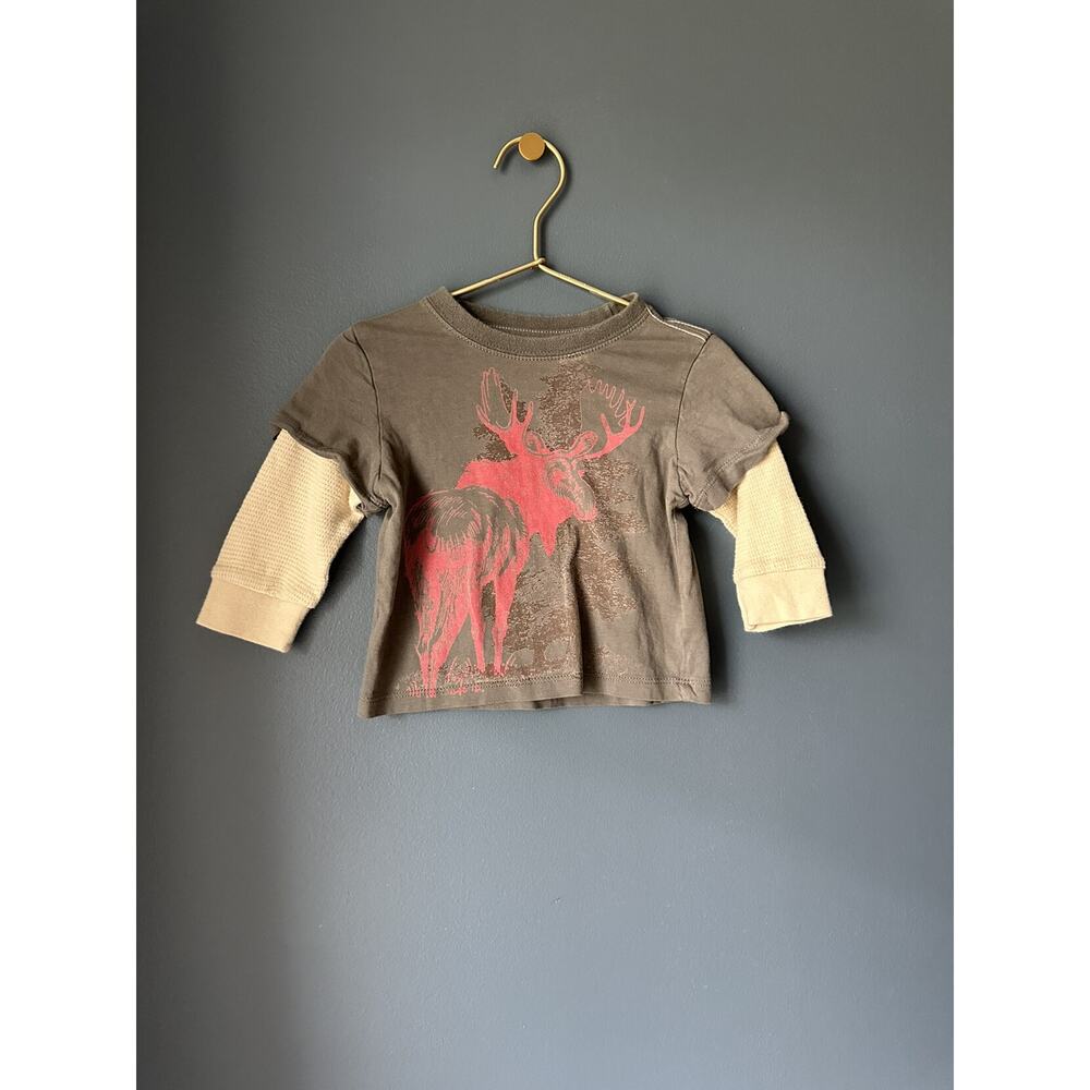 Peek Moose Is On The Loose T-shirt